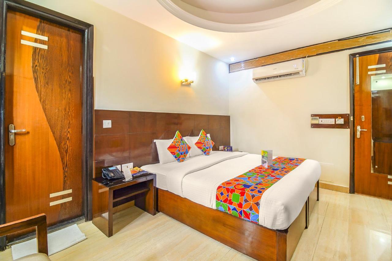 Fabhotel Marble Arch - Nr Karol Bagh Market Delhi  Eksteriør billede