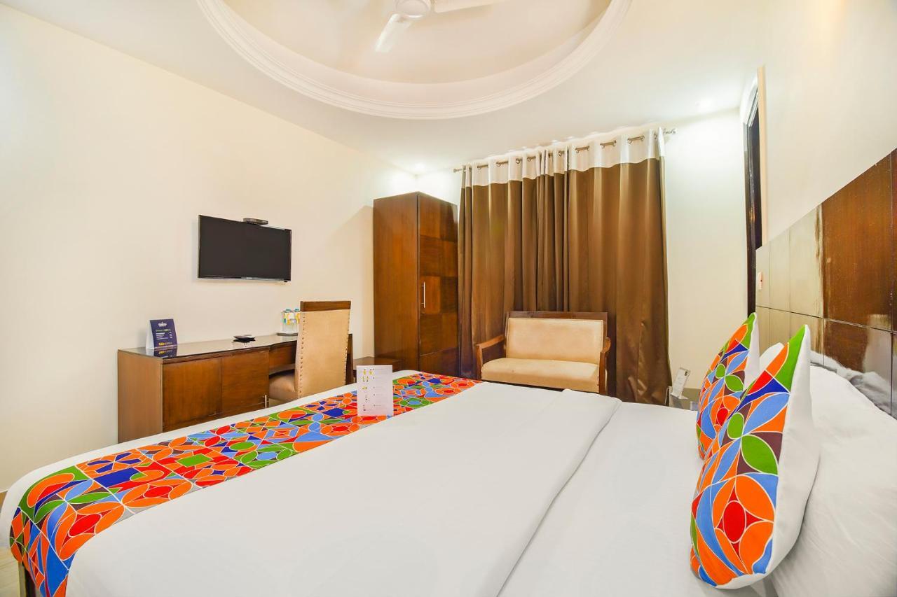 Fabhotel Marble Arch - Nr Karol Bagh Market Delhi  Eksteriør billede